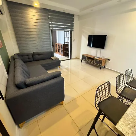 Appartamento Walking Distance To Bars And Casinos In The Center Nicosia
