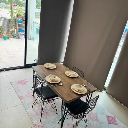 Walking Distance To Bars And Casinos In The Center Nicosia